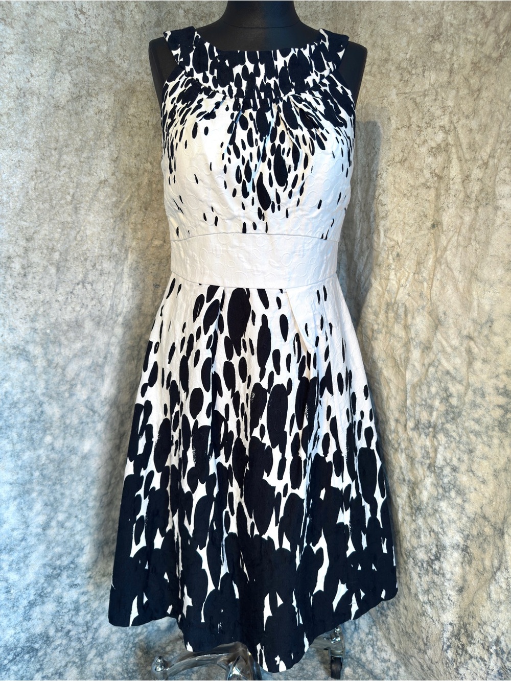 Jax Black & White Fit and Flare Cocktail Dress - 8